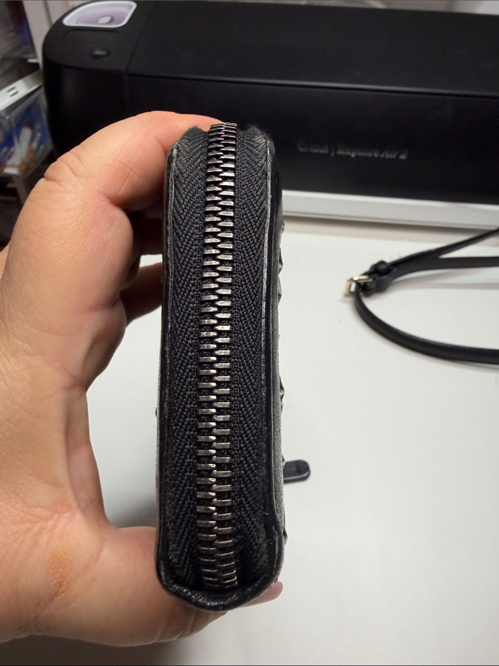 Jimmy Choo Black Leather Star-Studded Zip Wallet - Picture 5 of 9